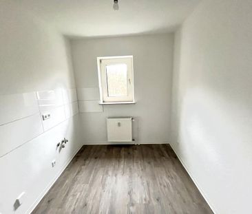 ES WURDE SANIERT! Attraktive 3-Zimmer-Wohnung im Erdgeschoss - Foto 1