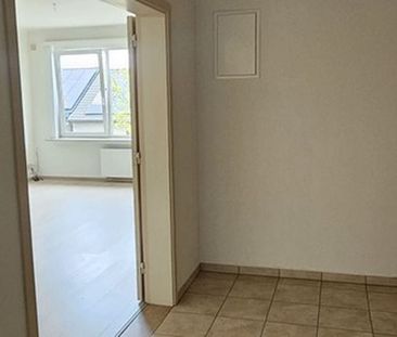 Appartement te huur in Edegem voor € 800 met 2 slaapkamers - Foto 4