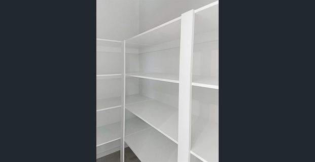 Contemporary Family Living in Greenvale! - Photo 1