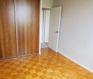 For Lease - 20 Edgecliff Golfway Unit# 1202, Toronto, Ontario - Photo 4