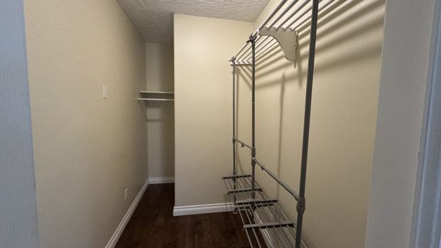 5855 Sycamore Street – Upper - Photo 1