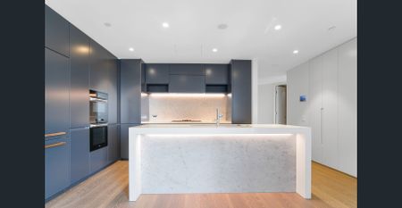 LUXURIOUS 3-BEDROOMS APARTMENT - HARBOUR BRIDGE & WATER VIEWS - UNFURNISHED – FOR LEASE - AVAILABLE NOW - Photo 5