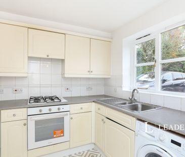 2 bedroom mid-terrace to rent Star Lane, Orpington, BR5 - Photo 1