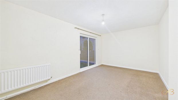 3 Bedroom Semi-detached - Photo 1