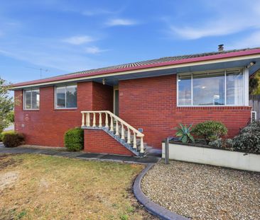 Tidy Family Home - Photo 3