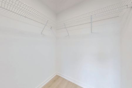 For Lease - 2501 Saw Whet Boulevard Unit# 549, Oakville, Ontario - Photo 2