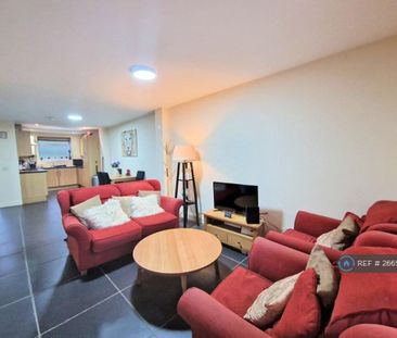 3 bedroom terraced house to rent - Photo 4