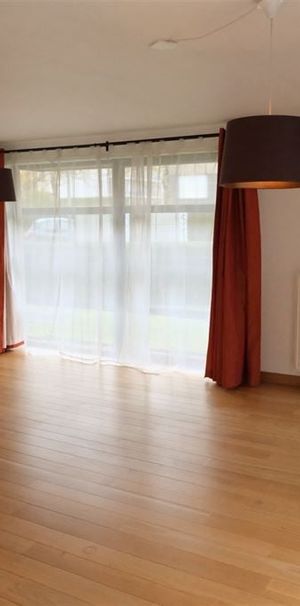 Appartement te huur in Schaarbeek voor € 1.250 met 2 slaapkamers - Foto 1