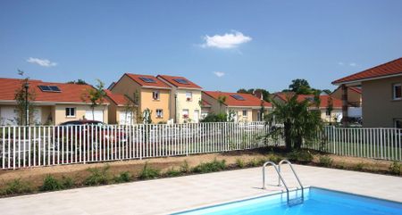 location Appartement T3 DE 66.42m² À USSAC - Photo 2