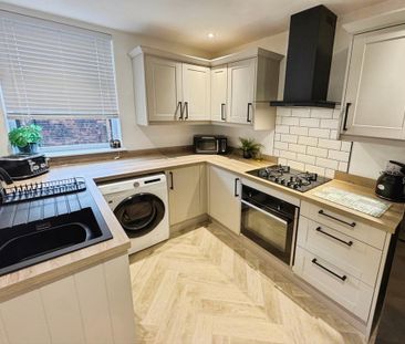 2 bedroom terraced house to rent - Photo 3