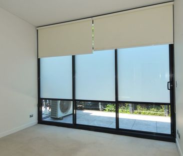 Victoria Garden 3-bedroom + loft stunning apartment - Photo 2