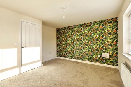 4 bedroom townhouse to rent - Photo 5