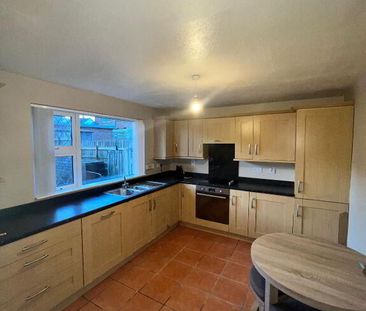 44 West Street, Ballycarry, Carrickfergus, BT38 9HR - Photo 6