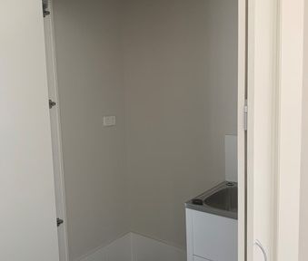 Near New One Bedroom Unit! - Photo 6