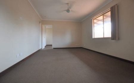 LARGE SHED AND AMPLE PARKING - 4x2 Close to CBD - Photo 5