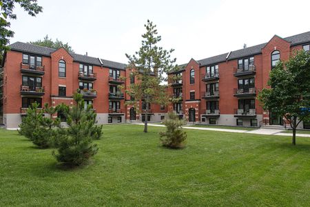 5530 Avenue Decelles, Montréal, QC - Photo 3