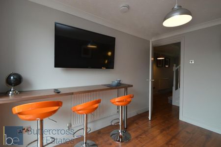 1 bedroom in a house share to rent - Photo 5