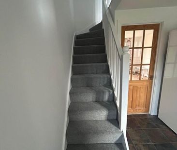 2 bedroom terraced house to rent - Photo 5