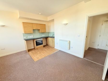 Sherborne Road, Yeovil, Somerset - Photo 5