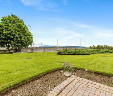 For Lease - 39 Oneida Crescent Unit# 306, Richmond Hill, Ontario - Photo 4