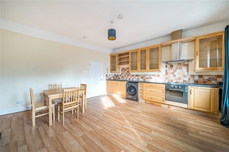 Vale Road, N4, London - Photo 5