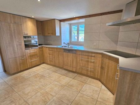 Appartement de 4,5 pièces situé au 3e étage - Photo 3
