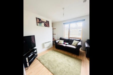 2 Bed Flat, Oyster Court, SE17 - Photo 3