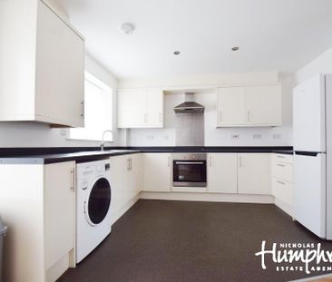 3 bedroom house share to rent - Photo 2