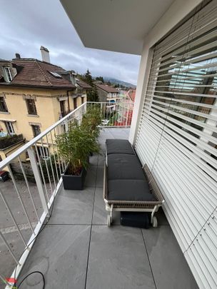 À Louer – Charmant appartement meublé de 2.5 pièces avec balcon - Photo 1
