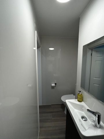 Bedsit, High Town Road, LU2 - Photo 4
