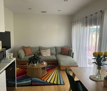 Altona North - Photo 3