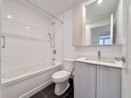 For Lease - 70 Annie Craig Drive Unit# 1210, Toronto, Ontario - Photo 5
