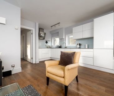 Flat 3B George House, Kensington Church Street, London, UK, London - Photo 1