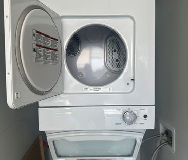 For Lease - 10 Meadowglen Place Unit# 1009, Toronto, Ontario - Photo 4