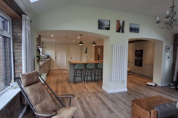 Priory Road - Photo 1