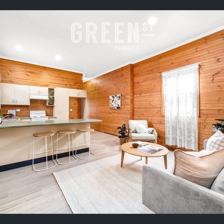 Charming Mayfield Home in Prime Location - Photo 1