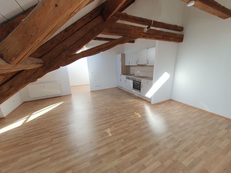 Geförderte 2-Zimmer-Wohnung im Dachgeschoss - 57,80m² - Photo 3