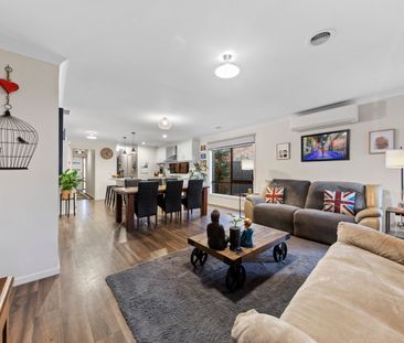 11 Zoe Lane, Officer VIC 3809 - House For Rent | Domain - Photo 2