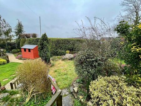 Fairview Close, Hythe, SO45 - Photo 2