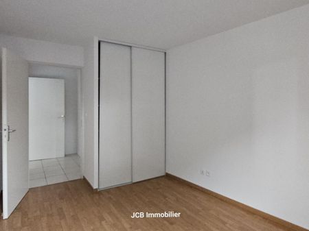 Location Appartement 2 pièces 46m² TOULOUSE 31400 - Photo 3