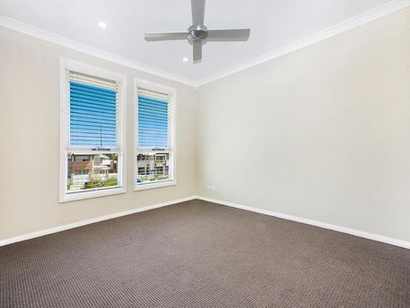 23 Saxon Lane, Rouse Hill NSW 2155 - House For Rent | Domain - Photo 3