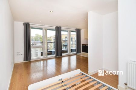 Connington Road, Lewisham, SE13 - Photo 2