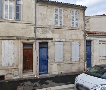 Location Appartement 2 pièces 46m² ROCHEFORT 17300 - Photo 6