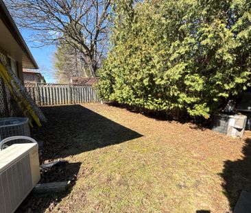 For Lease - 303 Wilson Road, Oshawa, Ontario - Photo 3