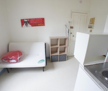 Location Appartement 1 pièce 11m² ANGERS 49100 - Photo 1