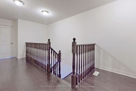 Townhouse For Lease | W8140982 - Photo 5