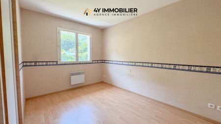 Location Appartement 4 pièces 81m² NOYAREY 38360 - Photo 3
