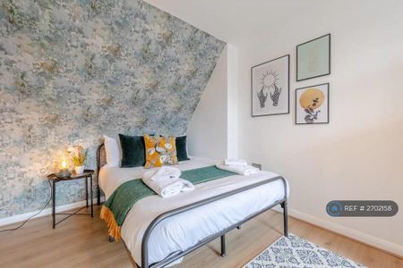 3 bedroom terraced house to rent - Photo 5