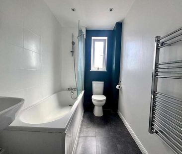 Stoke Road, Slough, SL2 - Photo 1