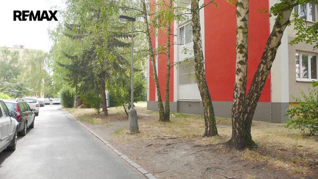 Pronájem bytu 1+1 43 m², Finská, Kladno - Photo 1